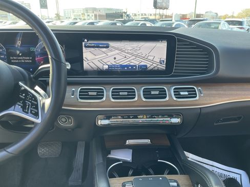 Certified 2024 Mercedes-Benz GLE 350 4MATIC w/ Winter Package image 31