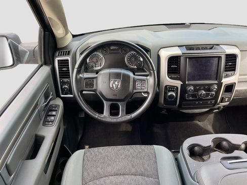 Used 2019 RAM 1500 Big Horn RWD image 21