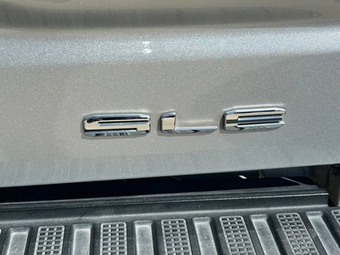 Used 2019 GMC Sierra 1500 SLE w/ SLE Value Package RWD image 12