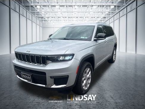 Used 2021 Jeep Grand Cherokee L Limited image 3