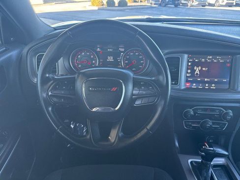 Used 2023 Dodge Charger SXT image 8