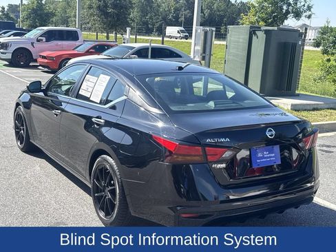 Used 2021 Nissan Altima 2.5 SV FWD image 6