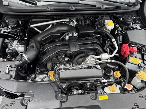 Used 2025 Subaru Crosstrek 2.0i Premium image 22