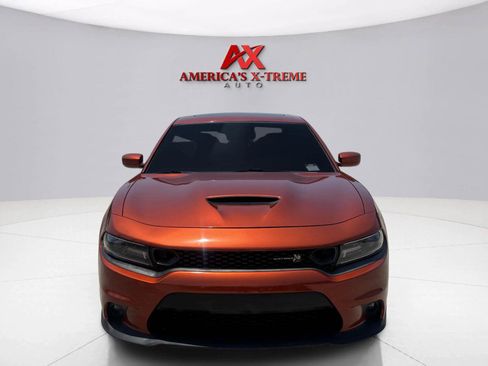 Used 2020 Dodge Charger Scat Pack w/ Dynamics Package RWD image 9