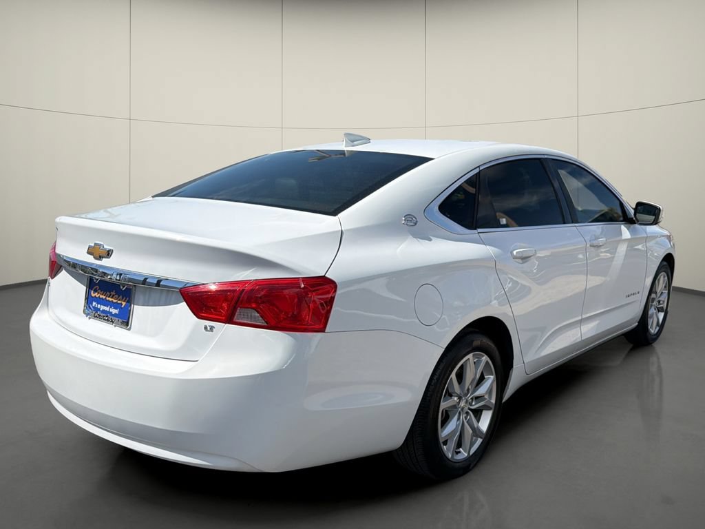 Used 2017 Chevrolet Impala LT FWD image 7