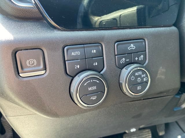 Used 2022 Chevrolet Silverado 1500 RST AWD/4WD image 17