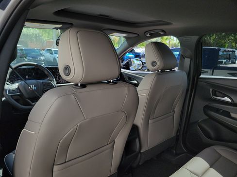 New 2026 Buick Envista Avenir FWD image 13