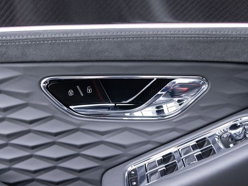 Used 2025 Bentley Continental GT Speed image 20