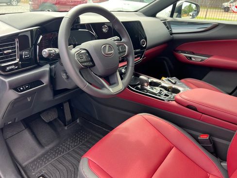 Used 2025 Lexus NX 250 FWD w/ Premium Package image 10