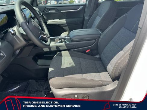 New 2026 GMC Acadia Elevation FWD image 9