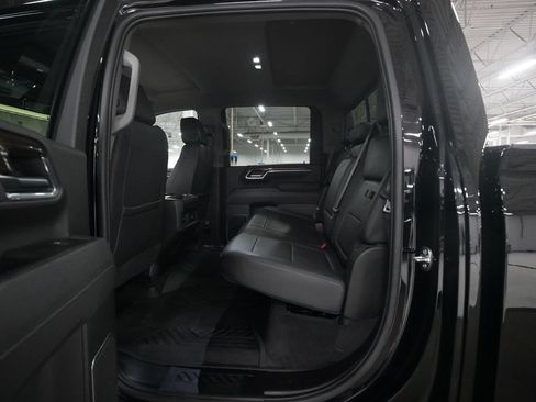 Used 2025 Chevrolet Silverado 2500 LT w/ Trail Boss Package AWD/4WD image 15