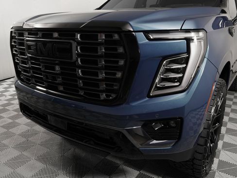 Used 2025 GMC Yukon Denali Ultimate image 38