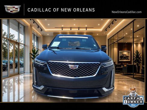 Used 2024 Cadillac XT6 Premium Luxury w/ Technology Package AWD/4WD image 9
