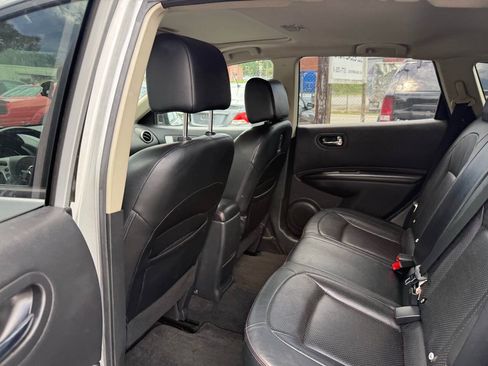 Used 2013 Nissan Rogue SL AWD/4WD image 7