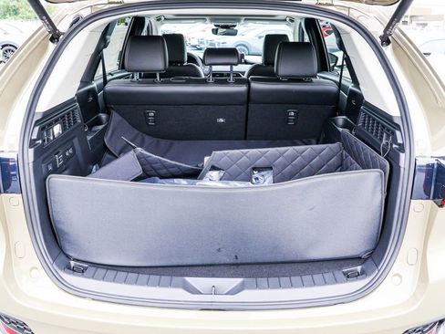 Used 2025 MAZDA CX-70 Plug-In Hybrid w/ Premium Pkg image 46