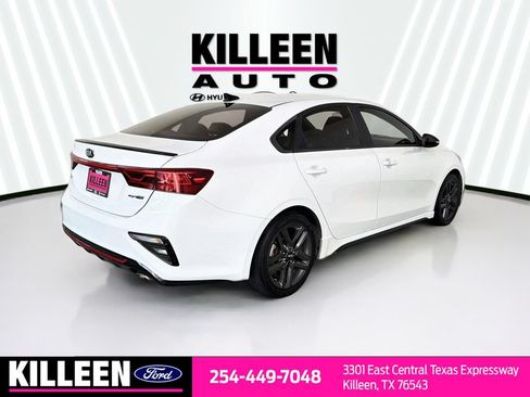 Used 2020 Kia Forte GT-Line w/ GT-Line Premium Package FWD image 9
