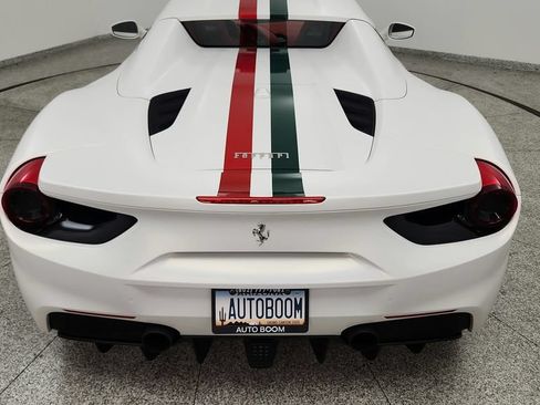 Used 2017 Ferrari 488 Spider RWD image 23