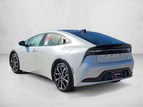 New 2026 Toyota Prius Plug-In Hybrid image 8