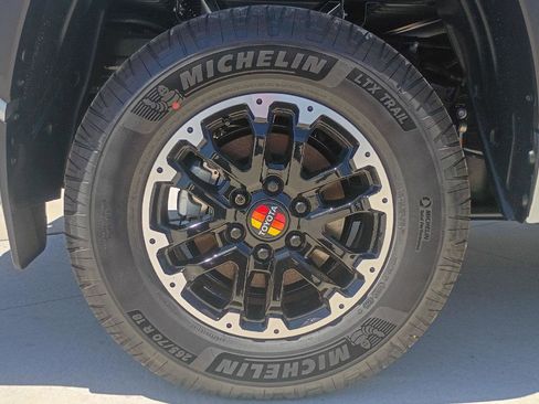 New 2026 Toyota Tundra SR5 image 22