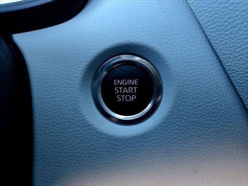Certified 2025 Toyota Corolla SE FWD image 23
