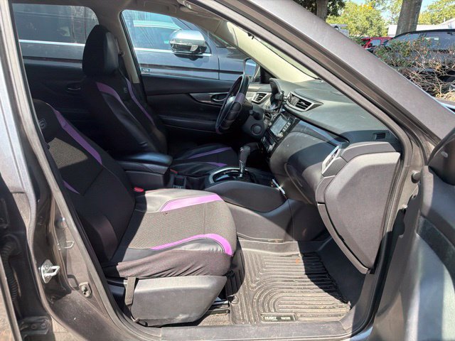 Used 2014 Nissan Rogue SL w/ SL Premium Package FWD image 7
