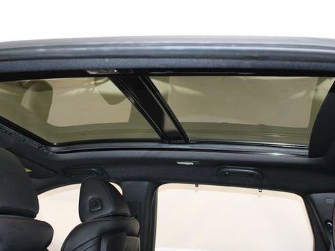 Used 2022 Acura MDX A-Spec AWD/4WD image 11