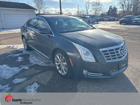Used 2013 Cadillac XTS Premium image 1
