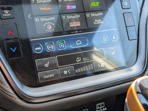 Certified 2025 Subaru Outback Wilderness w/ Wilderness Package image 23