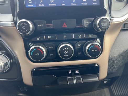 Used 2022 RAM 1500 Laramie image 19