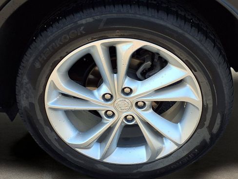 Used 2022 Buick Encore GX Preferred w/ Cold Weather Comfort Package FWD image 28