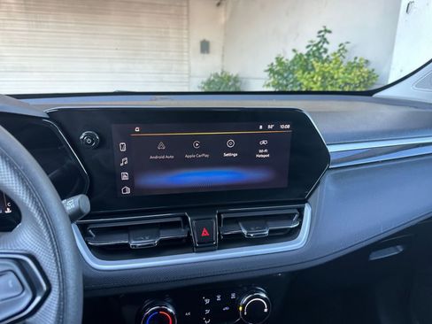 Used 2025 Chevrolet TrailBlazer LT image 21