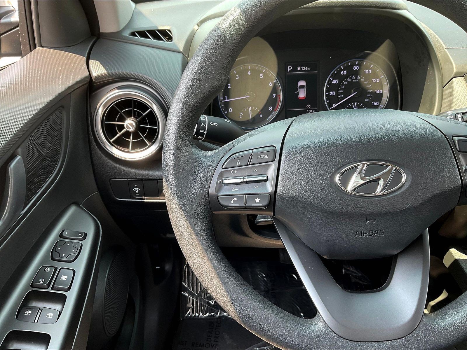Used 2023 Hyundai Kona SEL w/ Cargo Package AWD/4WD image 12