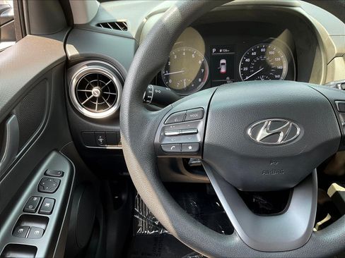 Used 2023 Hyundai Kona SEL w/ Cargo Package AWD/4WD image 12