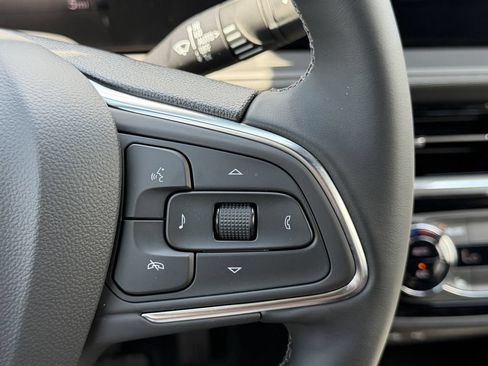 New 2026 Buick Envista Sport Touring w/ Convenience I Package FWD image 17