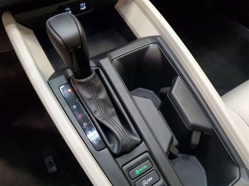 Certified 2024 Honda Accord EX image 9