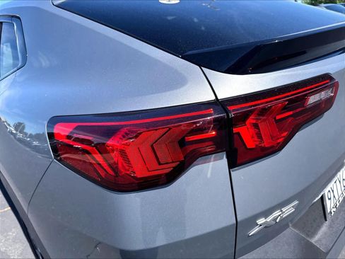 Used 2026 BMW X2 xDrive28i w/ Technology Package AWD/4WD image 23