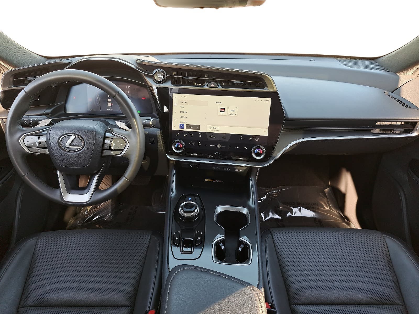 Used 2023 Lexus RZ 450e Premium w/ Technology Package AWD/4WD image 9