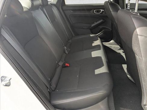 Used 2023 Honda Civic Sport image 18