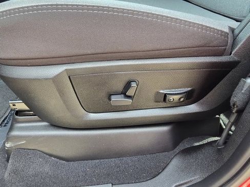 Used 2024 RAM 2500 Big Horn w/ Bed Utility Group image 23