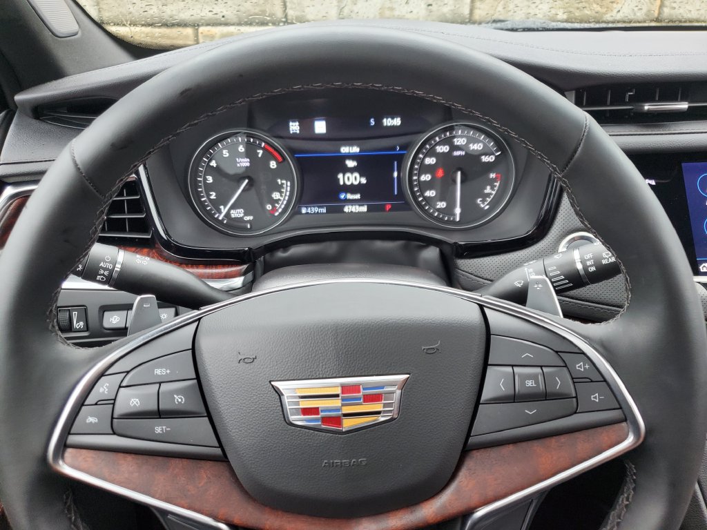 Certified 2026 Cadillac XT5 Sportv w/ LPO, Floor Liner Package AWD/4WD image 20