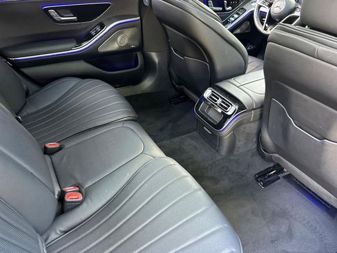 Certified 2022 Mercedes-Benz S 500 4MATIC image 31