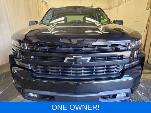 Used 2021 Chevrolet Silverado 1500 RST w/ Z71 Off-Road Package AWD/4WD image 3