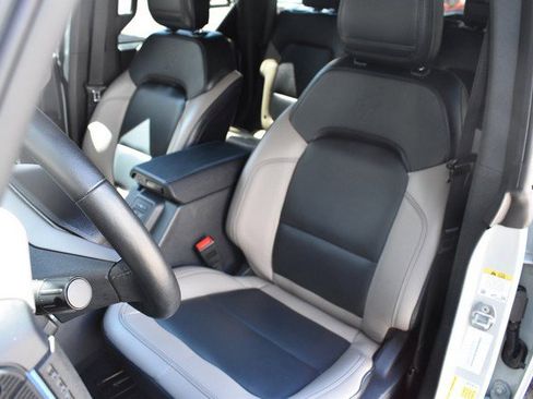 Used 2024 Ford Bronco Wildtrak AWD/4WD image 17