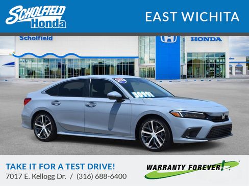 Used 2024 Honda Civic Touring image 1