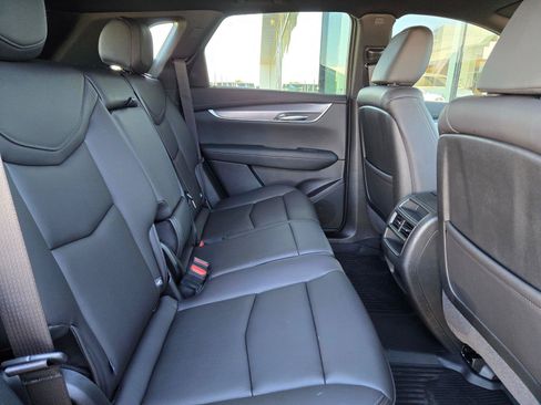 Used 2026 Cadillac XT5 Luxury w/ LPO, Floor Liner Package FWD image 28