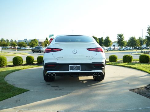 New 2026 Mercedes-Benz GLE 53 AMG 4MATIC Coupe image 6