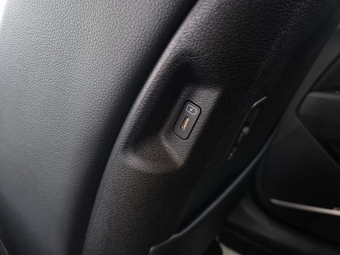 Used 2024 Kia Sportage EX FWD image 21