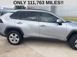 Used 2021 Toyota RAV4 XLE FWD video 2