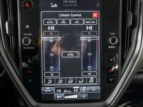 Used 2024 Subaru Crosstrek 2.5i Limited image 31