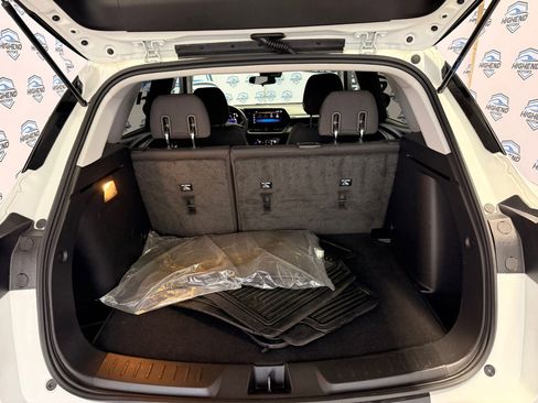 Used 2024 Chevrolet TrailBlazer LS w/ LS Convenience Package image 17